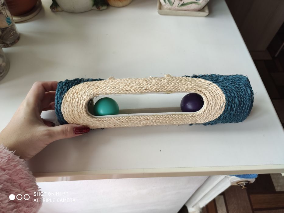 Продам игрушку для котика