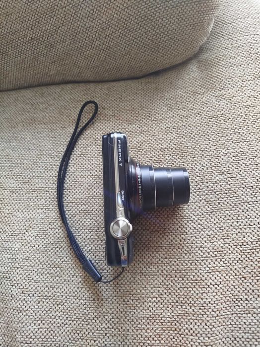 Camera foto/video digitala Fujifilm PhinePix 14 Megapixels poze vintage Functionala