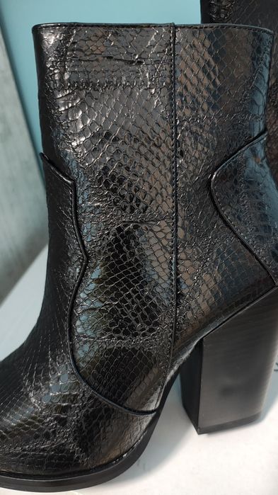 Дамски боти 38 номер