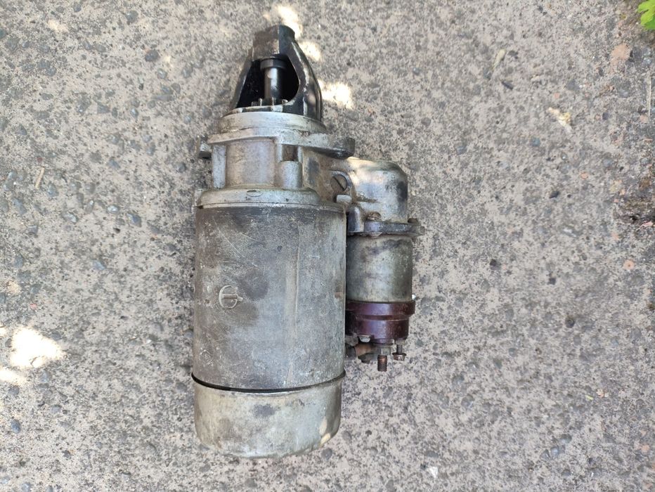 Стартер ЗИЛ 12 вольт