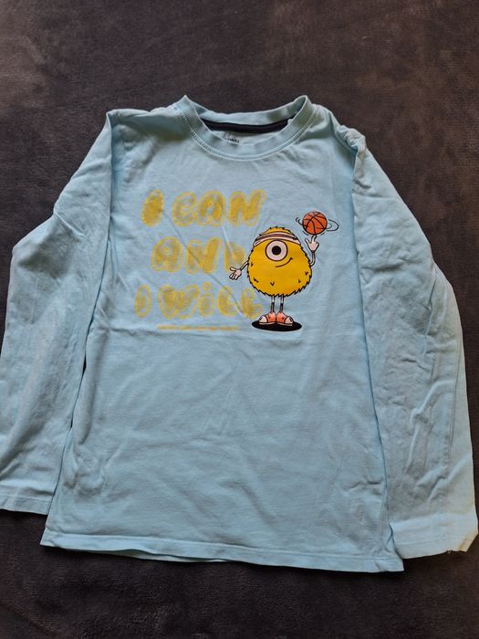 Детски блузи, чисто нови, размер 134