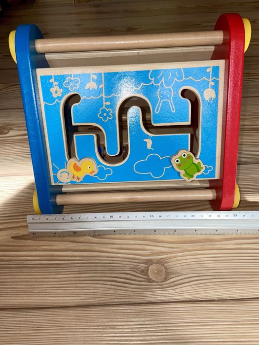 Развивающая игрушка треугольник