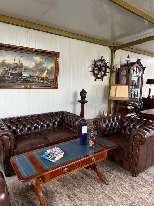 Кожена холова гарнитура Chesterfield