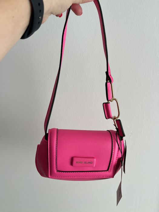 Малка дамска чантичка River island Barbie Барби