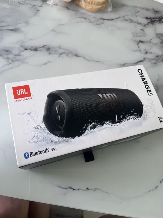 Продам НОВУЮ колонку JBL