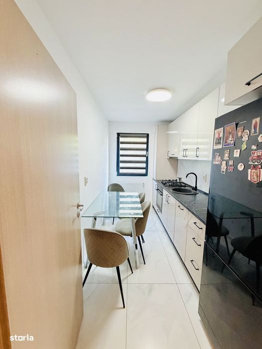 2 camere, decomandat, terasă, loc de parcare, bloc nou, mob/utilat — fotografia 3
