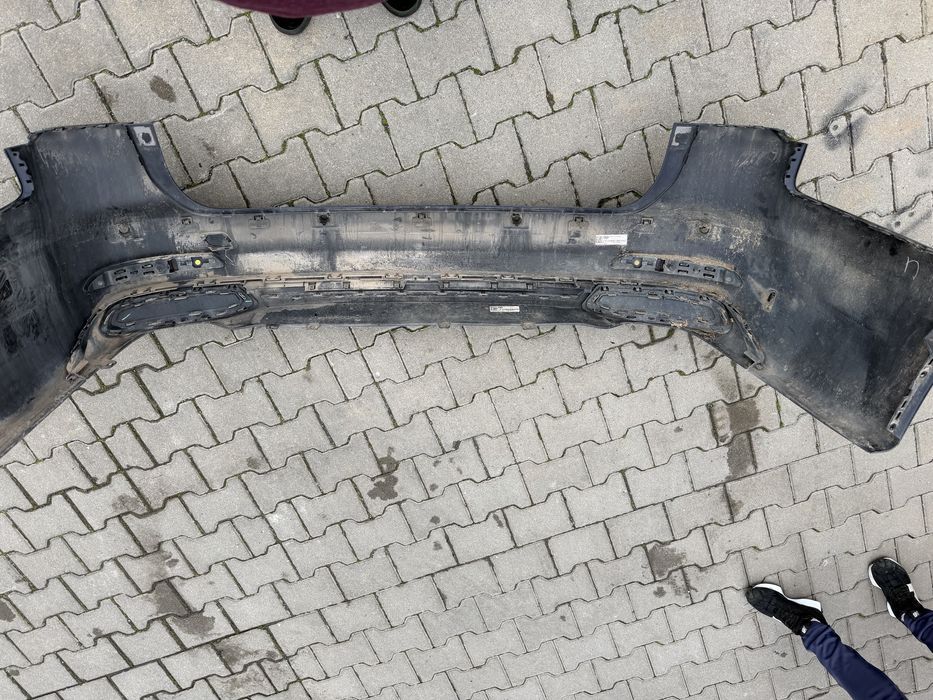 Оригинална задна броня и прагове за Audi A6 Комби A6 C8 след 2018г