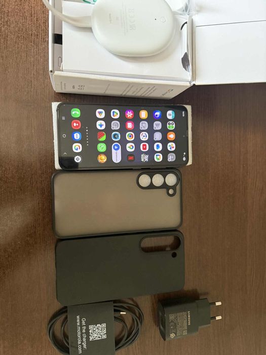 Vand /Schimb Samsung S 23   5 G   Phantom Black  128 Gb