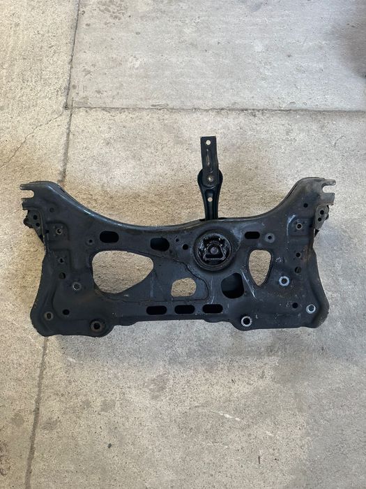 Cadru motor jug punte fata skoda octavia 3 golf 7 superb 3 touran