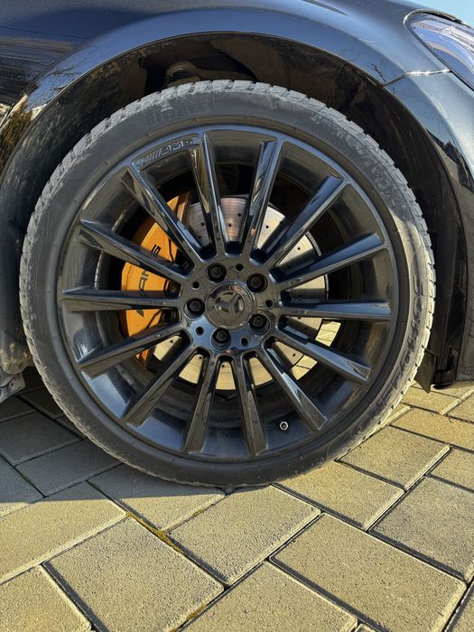 Mercedes-Benz C300h 5/6 butoane - Airmatic