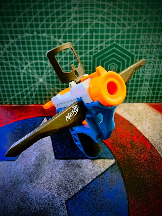 Nerf пистолет и патрони