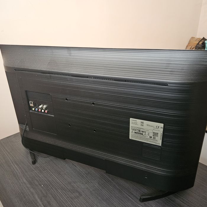 Samsung 32" Smart TV Full HD UE32T5372 – отлично състояние