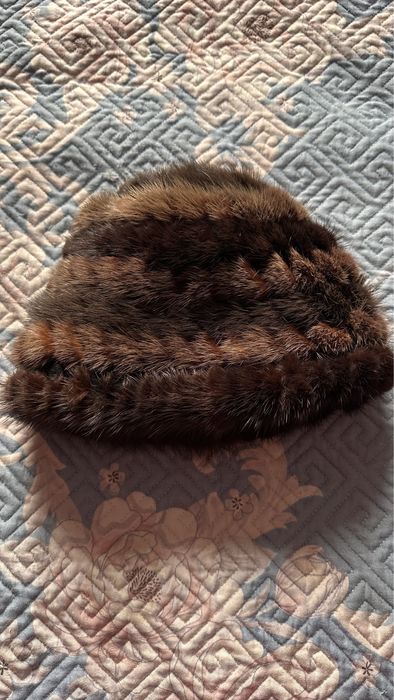 Продам шапку норковую