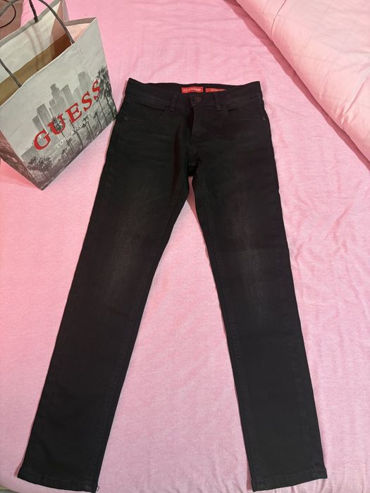 Детски дънки GUESS