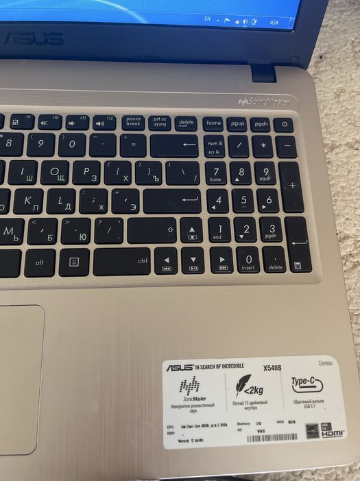 продаю ноктбук asus
