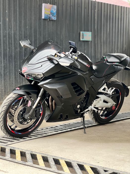 Спорт байк мотоцикл