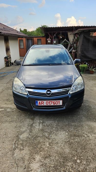 Opel Astra H  17