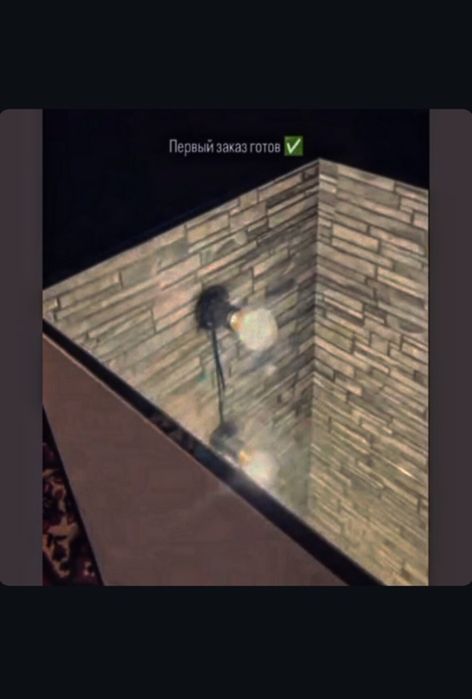 Необычный дизайнерский стол ручной работы с 3D-эффектом колодца.