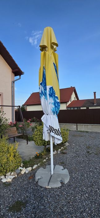 Umbrela terasa Bergenbier