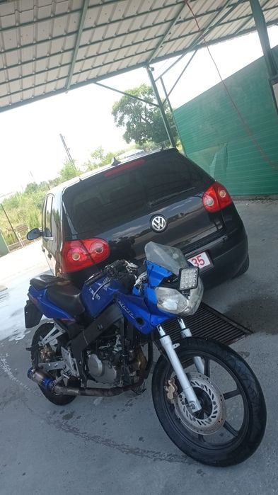 Vand sau schimb honda cbr de 125