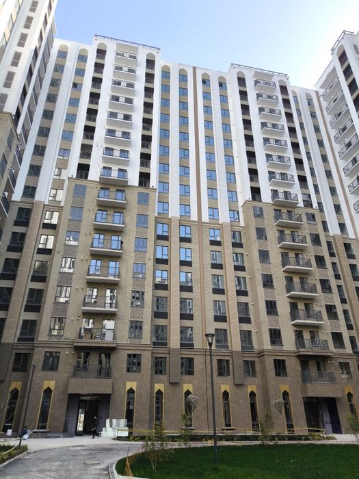 Аренда коммерции в Мирабадском районе ЖК Ozmakon. ул.Фаргона йули ЖК