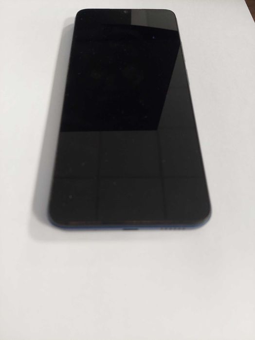 Телефон Redmi 12C