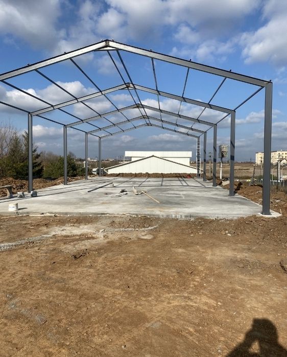 Hala metalica 12x25x5 ipe 180