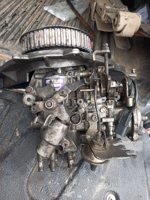 Запчасти на  Mitsubishi 4d56