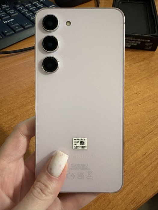 Продам Samsung s23