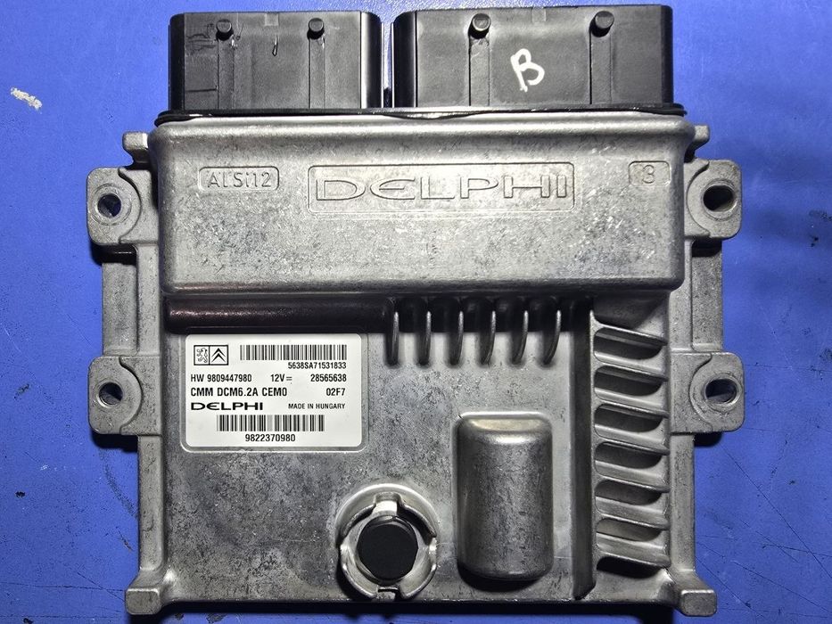 Компютър двигател ECU Delphi DCM6.2A за Peugeot / Citroen
