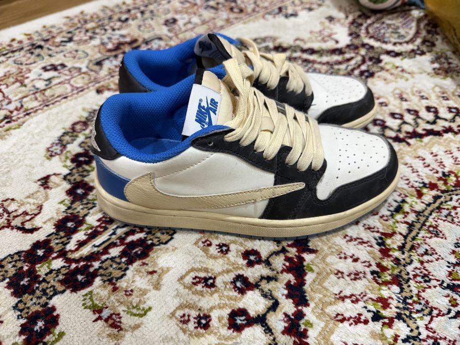 Кроссовки детские