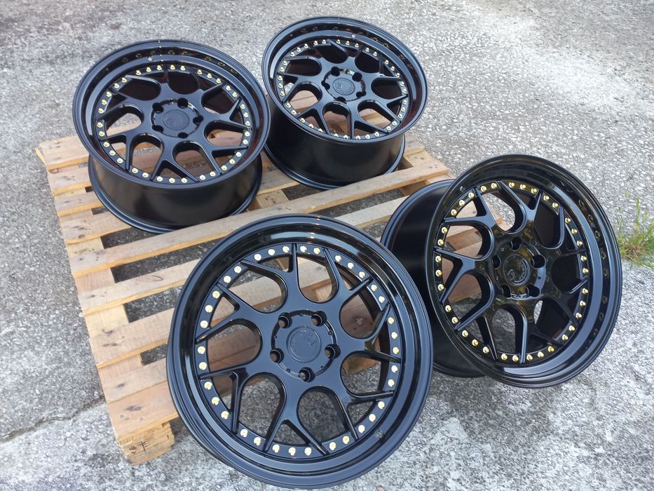 18"5x114.3 Black ^Gold 8.5j et35 Honda Mitsubushi Hyundai Renault Nissan Mazda Чисто Нови..