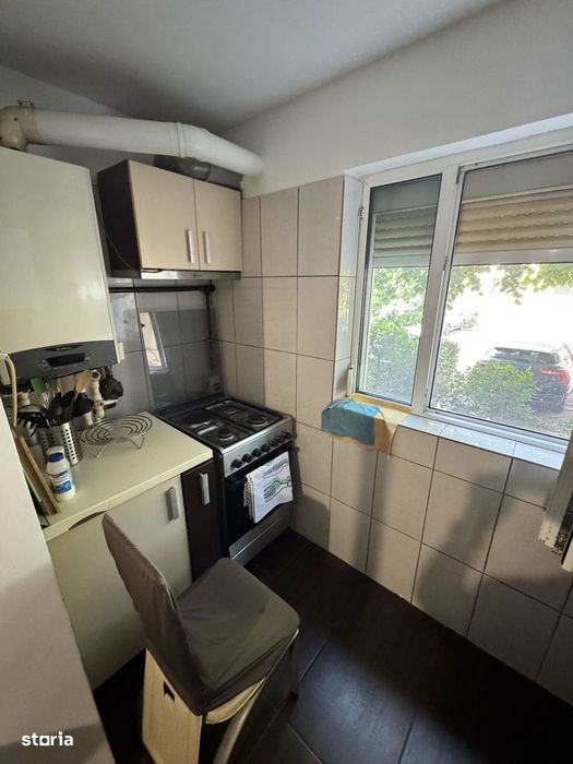 Apartament 3 camere decomandat FAR