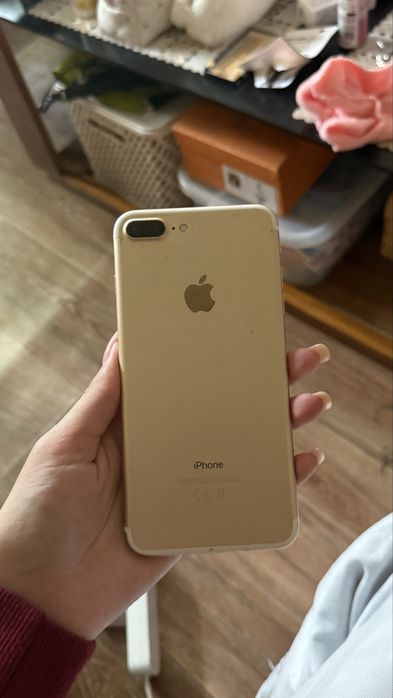 iphone 7 plus, в золотистом рассветке