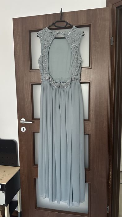 Vand rochie ocazie