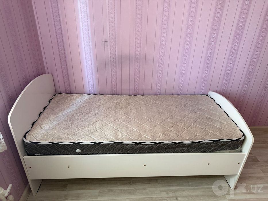 Детский мебель комплект