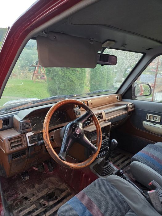 Daihatsu feroza proprietar