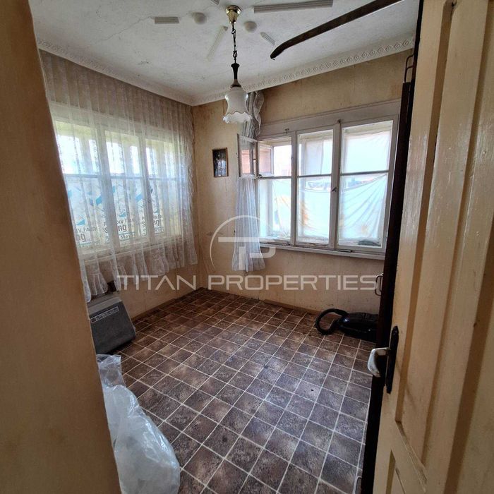 Продава се Къща в Пловдив, Тракия - 75 кв.м за 1667 €/кв.м - Снимка #2