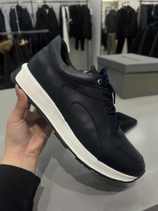 Обувь кроссовки мужской