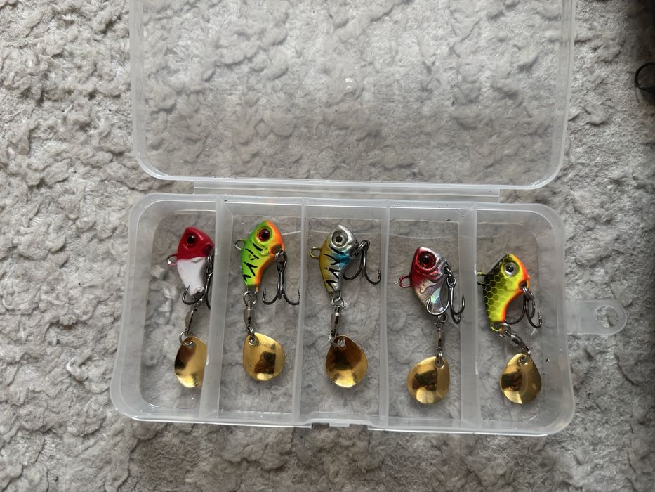 Приманки Тейл-спиннеры