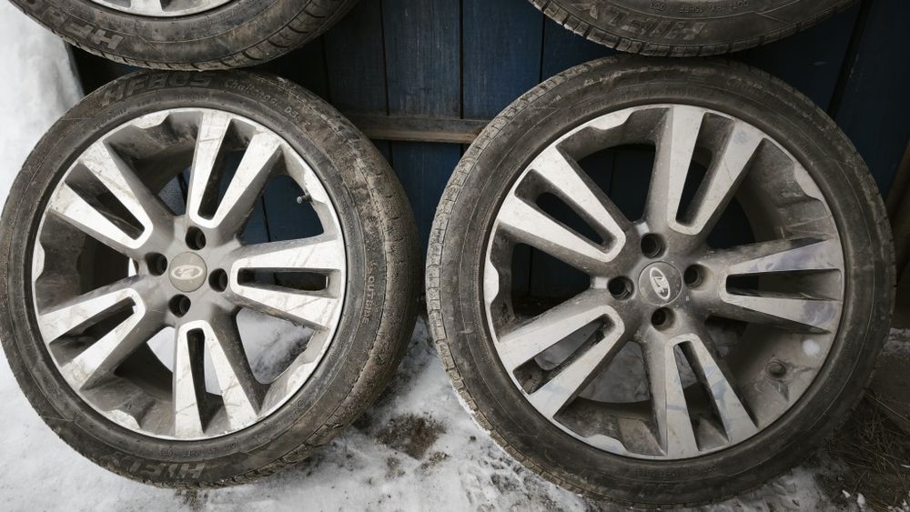 Комплект дисков с резиной