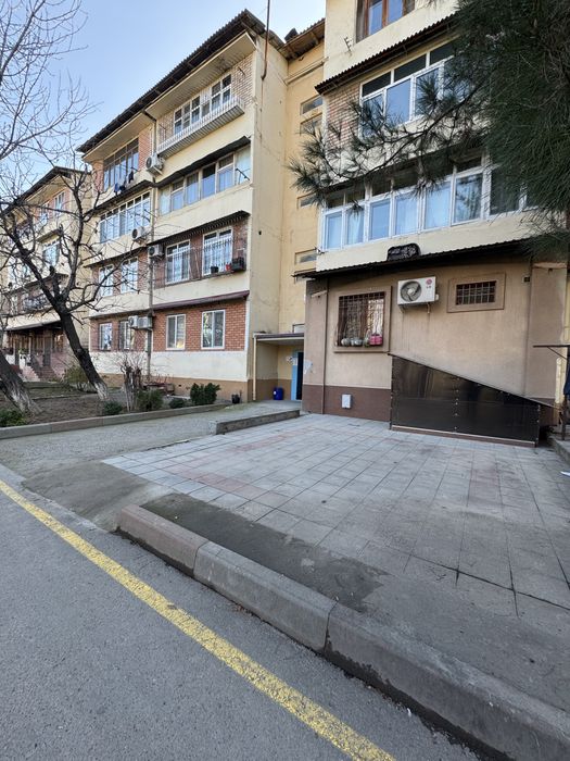 Продаю СВОЮ кв под офис