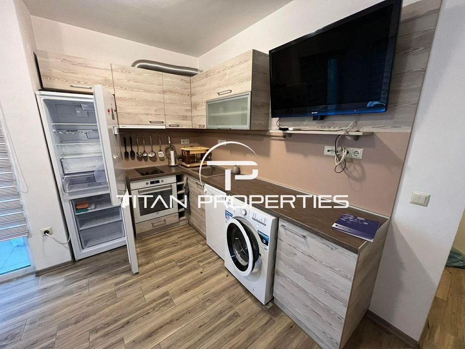 Дава се под наем Двустаен апартамент в Варна, Цветен квартал - 54 кв.м за 500 € - Снимка #1