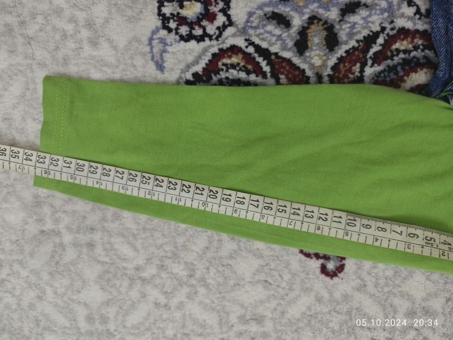 Джинсовое платье новое, на 3-4  года