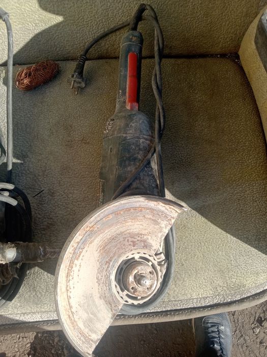 Продам електро инструменты