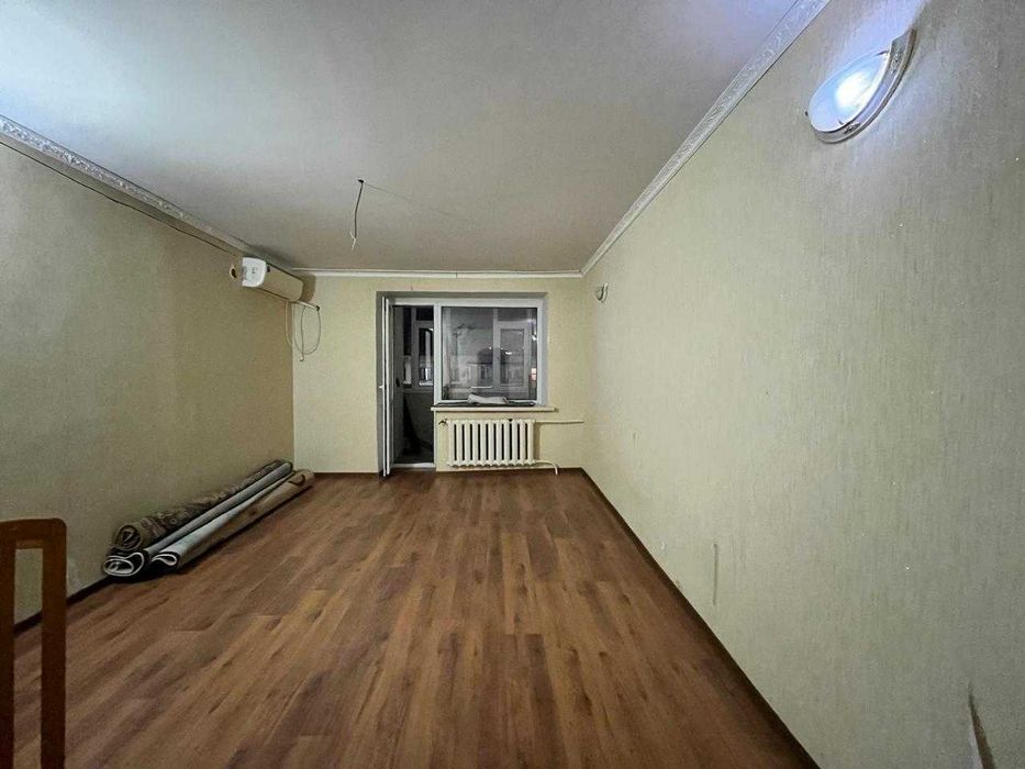 3 ком кв 8мкр 5/5 этаж 19,5 млн 58 кв.м.