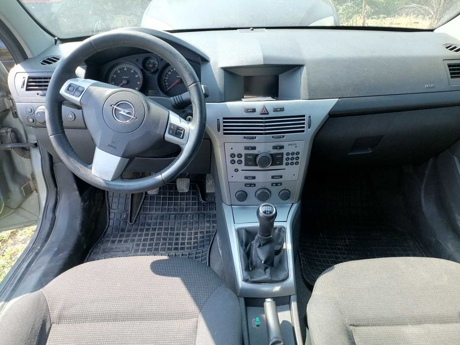 Опел Астра 1.6 105 коня