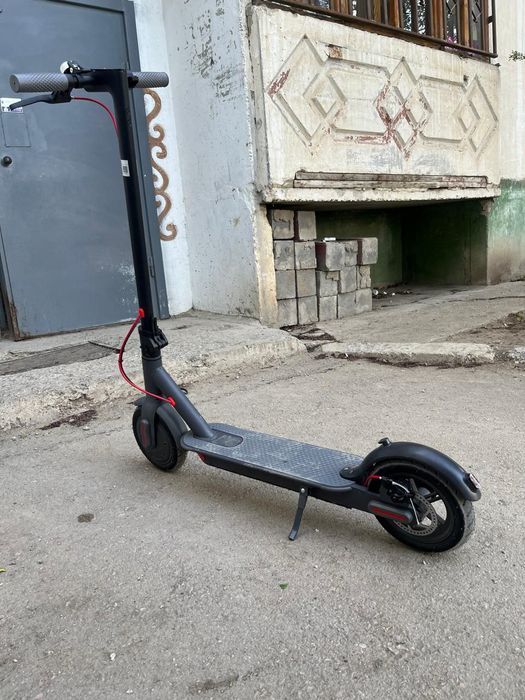 Продам электросамокат