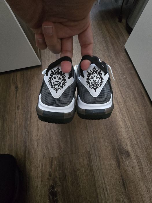 Маратонки Nike САЩ