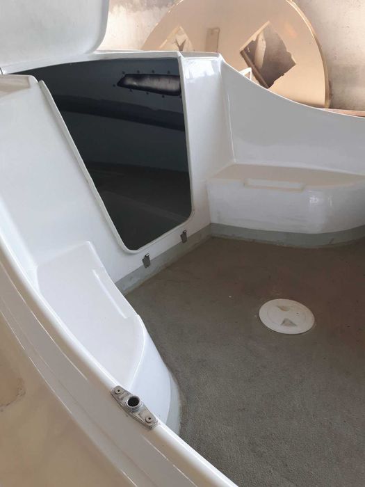 Лодка от стъклопласт, 5м